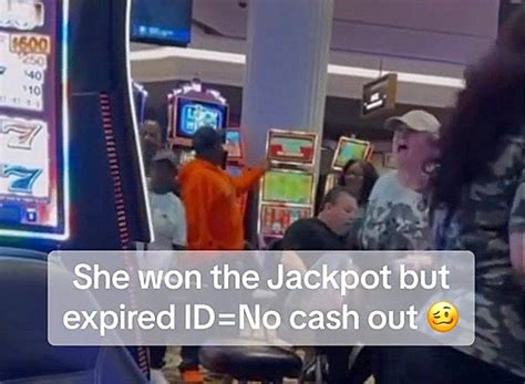 Visiting Vegas with an expired ID : r/vegas 